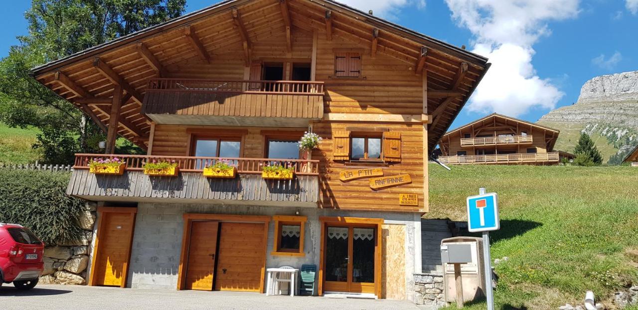 Appartement Cosy Face Aux Aravis Le Grand-Bornand Dış mekan fotoğraf